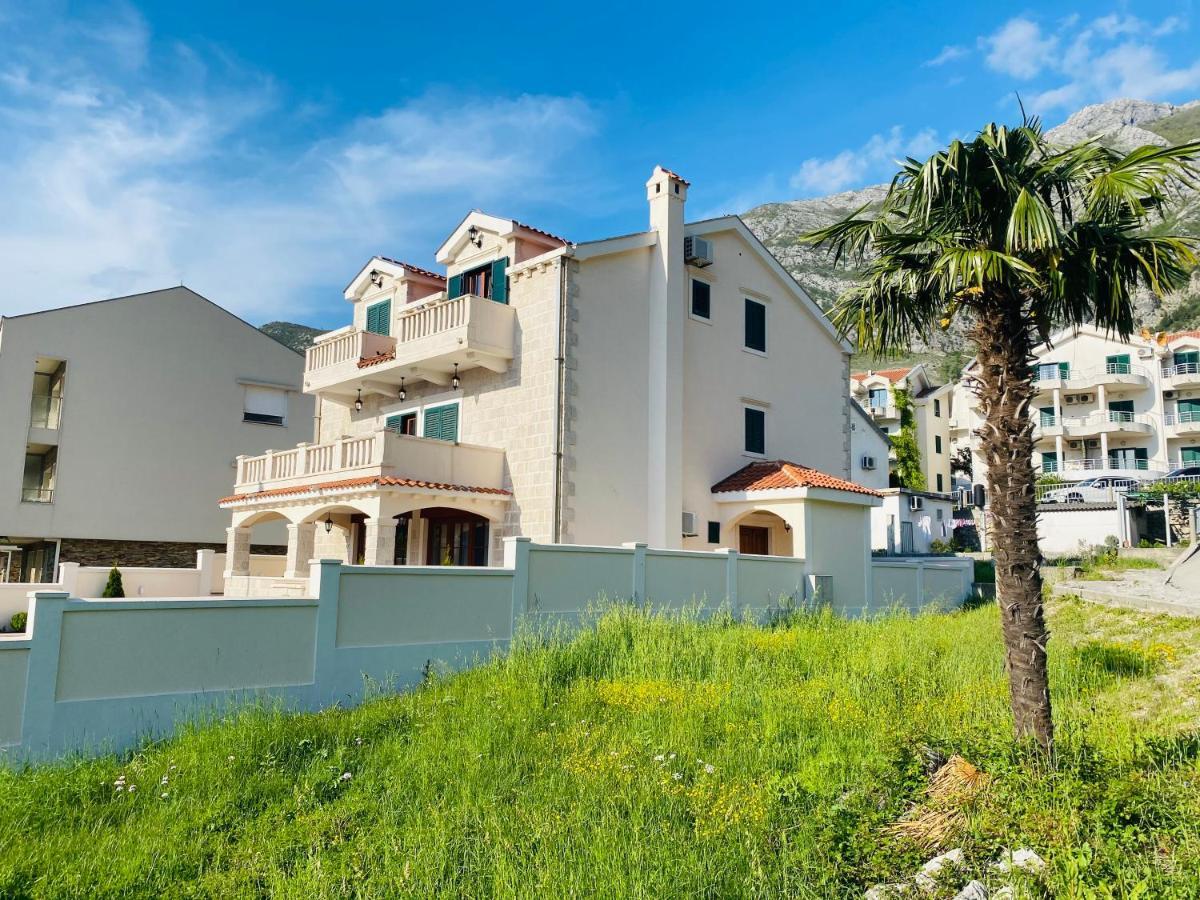 Villa Blanca Risan Ngoại thất bức ảnh