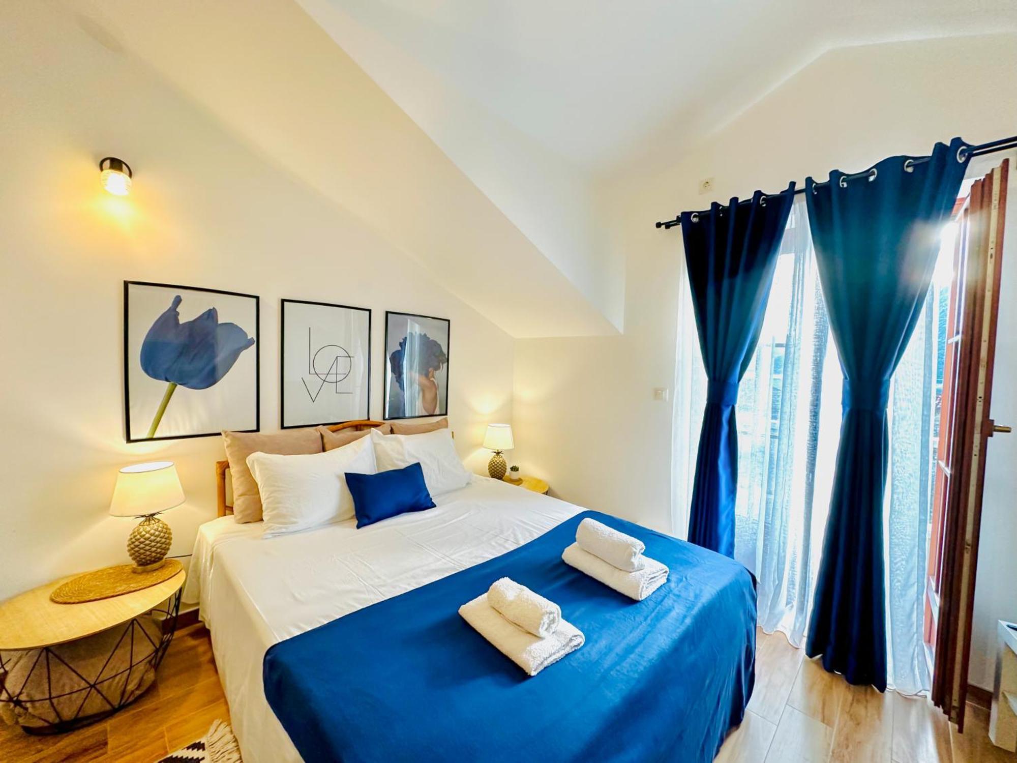 Villa Blanca Risan Ngoại thất bức ảnh